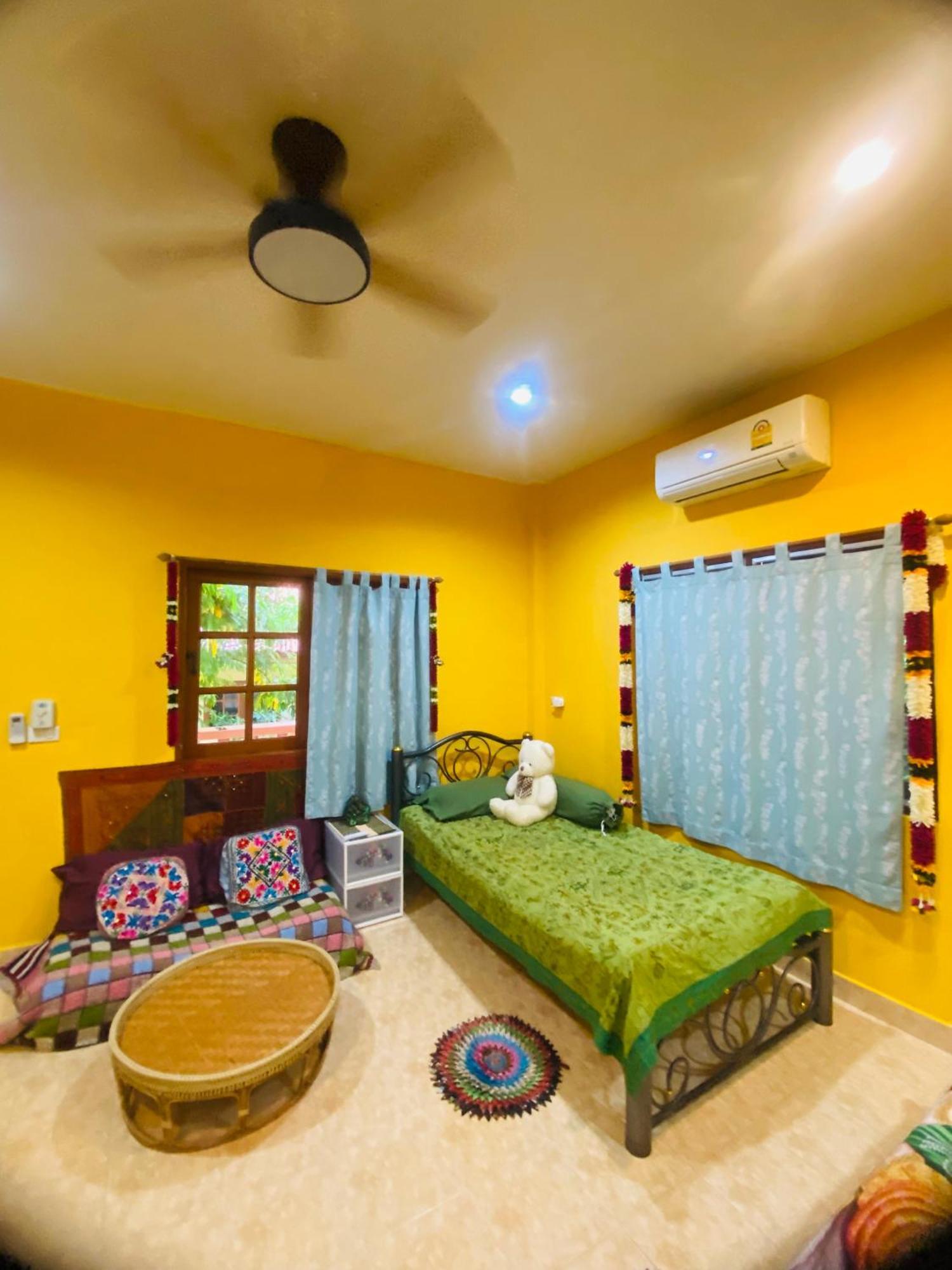 Ganesha Bungalow At Ya Nui Beach Phuket Exterior foto
